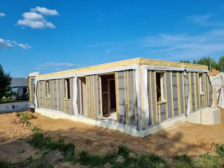Estrutura em obra · Letónia